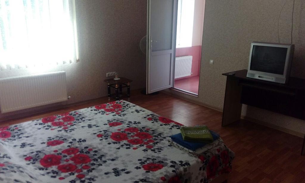 Apartment On Mira Avenue Izmail Buitenkant foto
